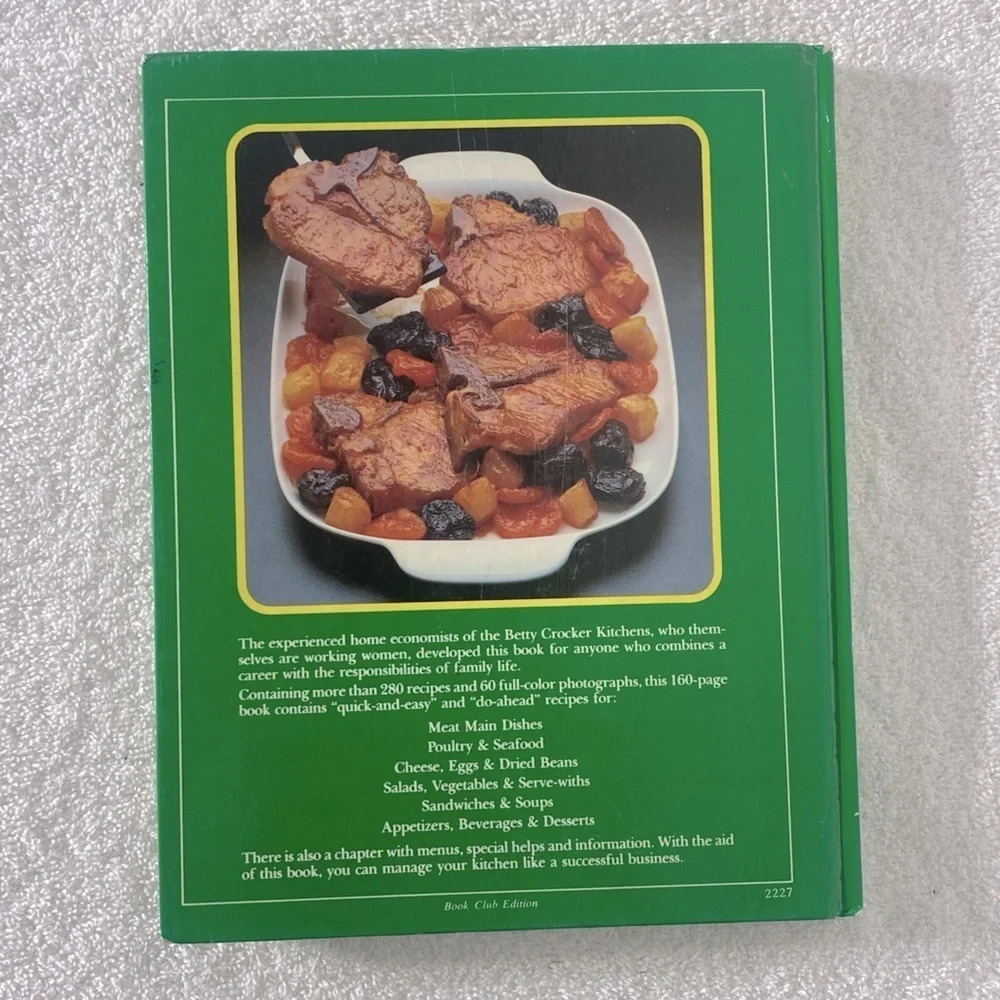 Vintage Betty Crocker’s  Working Woman’s Cookbook - Picture 10 of 10